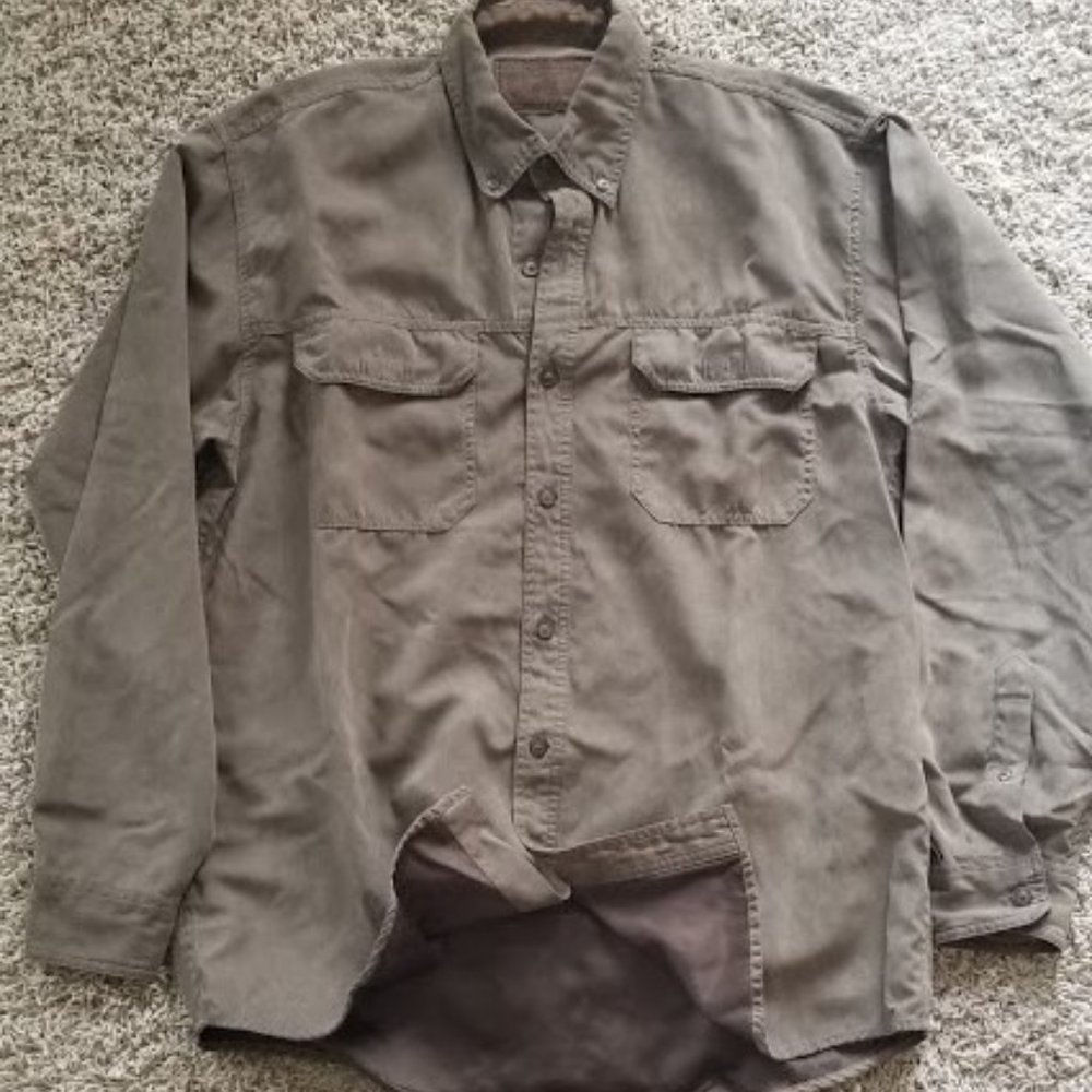 Clearwater Outfitters Button-Up Men's M